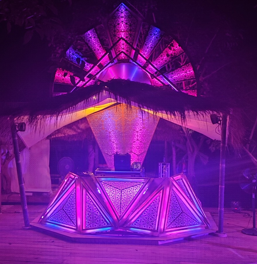 Portals Booth, full structure, 108m of WS2811